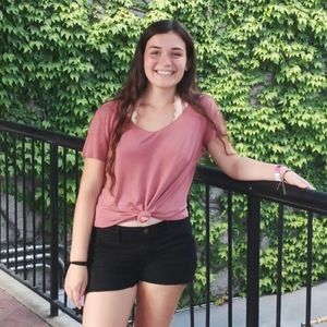 Meet your Posher, Katrina